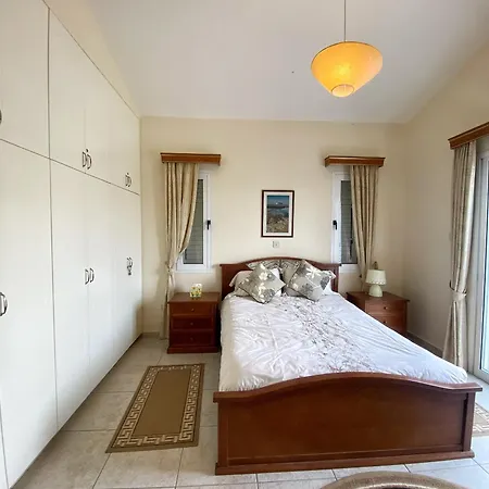 Stay Peyia Bungalow * Pégeia